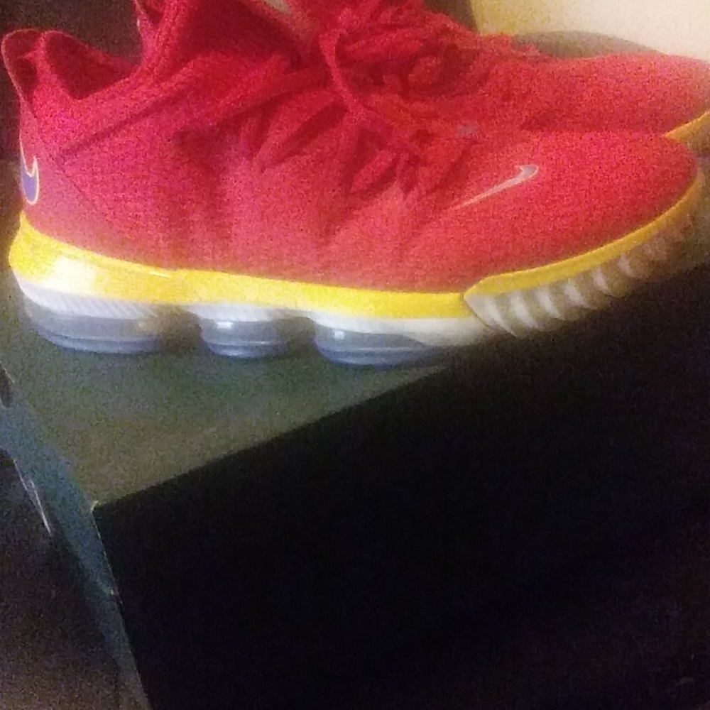 Red nike lebron 17s